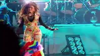 Gloria Trevi  Dr Psiquiatra En Vivo [upl. by Adlaremse]