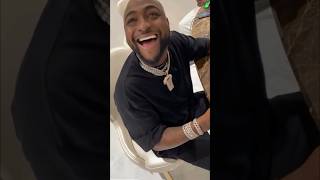 Whenever davido sees food He bahaves like this See him eating ghana food shorts viral [upl. by Eseerehs]