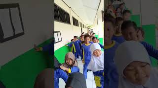 Maju mundur kebalik viralvideo sekolah permaianmajumundur fypシ゚viral kelas2sd [upl. by Aloap]