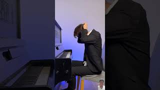 piano classicalmusic pianist comedy music funny fuunypets laughoutloudpets [upl. by Thorley]