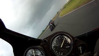 CBR250RR MC22 vs R6 Battle  Hampton Downs [upl. by Garcia647]