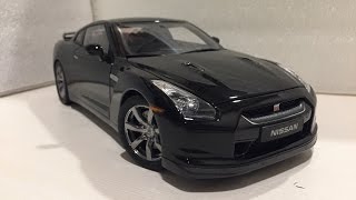 118 Kyosho Nissan GTR R35 [upl. by Sebastiano803]