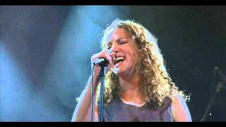 Joan Osborne  What Becomes of the Brokenhearted [upl. by Horten]