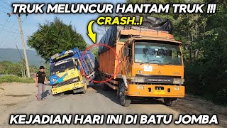 Hari Ini  Truk Meluncur Hantam Truk Di Tanjakan Batu Jomba [upl. by Limemann]