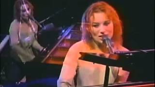 Tori Amos las vegas nevada 24 9 1999 full show [upl. by Latreshia]