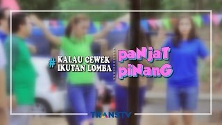 INSTAWA  Kalau Cewek Ikutan Panjat Pinang [upl. by Levey986]