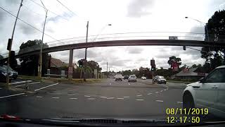 Pascoe Vale Road And Peck Avenue Strathmore  Red light camera Speed camera [upl. by Rodenhouse]