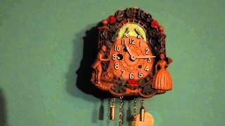 Love Birds Keebler Animated Pendulette Clock [upl. by Enelyaj]