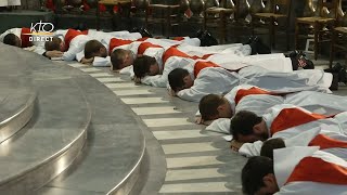 Ordinations sacerdotales du diocèse de Paris [upl. by Gorrono653]