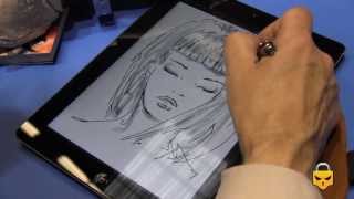 Luis Royo drawing on Ipad at Barcelona ComicCon [upl. by Sharpe]