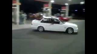 South Africa Mzansis best BMW 325is gusheshe spinning at a garage [upl. by Antonina]