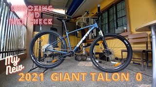 My New Giant Talon 0  unboxing and bike check [upl. by Marlen]