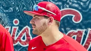 CARDINALS Prospect JUAN YEPEZ Puts On a LASER SHOW in BATTING PRACTICE [upl. by Oiramel]