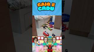 CADU E CAIO AJUDAM A MAMÃE shortsvideo criancada shortsvideoviral [upl. by Ahk]