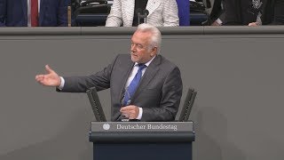 Bundestag Wolfgang Kubicki liefert sich Schlagabtausch mit AfD [upl. by Nnairret]