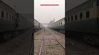 Two sisters Train Meet At Shorkot cantt shortvideos viralshort foryou [upl. by Short]