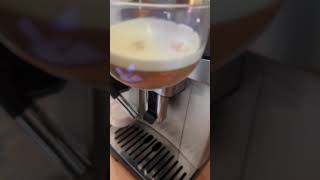 Delonghi cappuccino Carmel viralvideo delonghicoffee cappuccino [upl. by Laurentia]