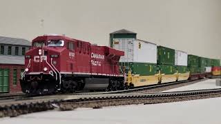 HO scale CP intermodal train [upl. by Murphy]