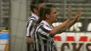 I migliori gol di Roberto Baggio alla Juventus  Roberto Baggios best goals for Juventus [upl. by Lehsreh]