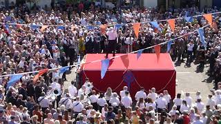 Selkirk Common Riding 2023 Fleshers Standard Bearer Murray MacDougall casts the Fleshers flag [upl. by Kore]