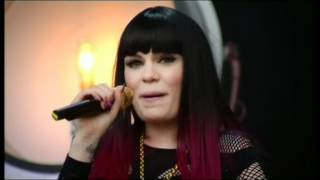 IOW Jessie J Live  Price Tag  Isle of Wight festival 2012 [upl. by Ditzel]