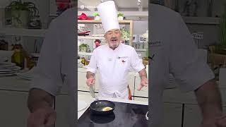 El HUEVO FRITO perfecto con Karlos Arguiñano CocinaAbiertatv [upl. by Nnyliram]