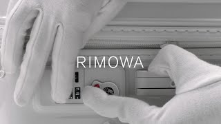 Set the lock on RIMOWA’s Essential and Essential Lite suitcase [upl. by Jeuz]