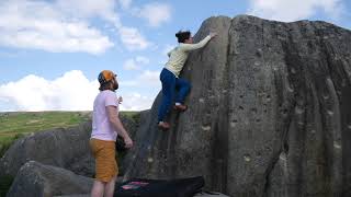 The BEST Outdoor Bouldering for BEGINNERS  Burbage South Boulders  Peak District Bouldering UK [upl. by Askwith498]