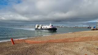 The Solent Flyer hovercraft arriving at Southsea seafront slow motion [upl. by Noxin]