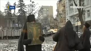 Ukrainian Orthodox Monks pray for peace in Kiev [upl. by Hsreh]