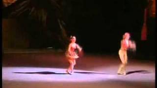 1989 Bolshoi Ballet Nutcracker excerpts 512 by GrigorovichTchaikovsky  Spanish Dolls [upl. by Hplodur548]