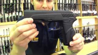 GAMO PT85 PT85 P25 P25 AIR PISTOLS wwwguncitycom [upl. by Yancey551]