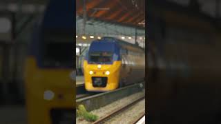 Amsterdam Bijlmer Arena treinen treinleven nederlandsespoorwegen trainspotting ns amsterdam [upl. by Odnomra]