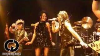 Alejandra Guzman y ModerattoSentimental en vivo LA 2011 [upl. by Ahsilef]