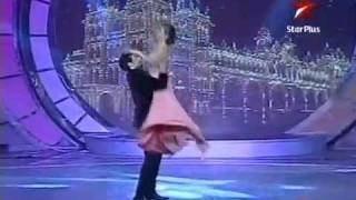 Karan kundra and kritika kamra performanceflv [upl. by Hadrian]