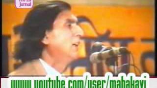 Vaseem barelvi  Ghazal  Jeete hain kirdar Nahin Hai [upl. by Atreb]