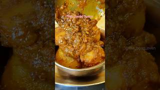 পুজোতে এরম নিরামিষ আলুর দম সাথে লুচি😍Without Onion Garlic Dum Aloo❤️shorts youtubeshorts food [upl. by Rahas647]