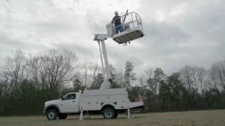 Altec AT374148S S Articulating Telescopic Aerial Device [upl. by Notffilc]