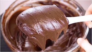 1 Minute Chocolate Frosting Recipe  Fudge Buttercream Frosting [upl. by Ellwood]