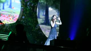 PRIMAVERA ANTICIPADA  Laura Pausini 21042012 Palau Sant Jordi Barcelona HD [upl. by Anayk605]