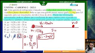 Uma garrafa de refrigerante é lançada a uma velocidade inicial de 10 ms sobre uma superfície plana [upl. by Stulin609]