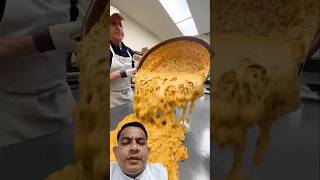 Amaging making cashew nuts brittle bulkcandy foodie viralvideo shotsvideo [upl. by Nitsirhc]