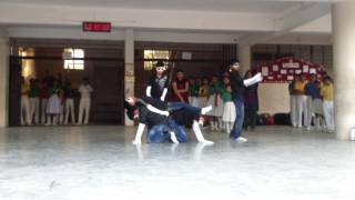 AMITY SCHOOL BHARUCHSTUDENTS MIMEMISUSES OF MOBILE PHONE [upl. by Sirret]