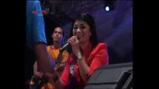 Ratna Antika  CINTA HITAM Monata Live in Bajomulyo Juwana 2015 [upl. by Neo]