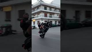 Piaggio Beverly Wheelie wheelie scooter 400 hpe beverly greece [upl. by Nitsir446]