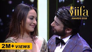 Fawad ki shayari par Sonakshi fida [upl. by Eden]