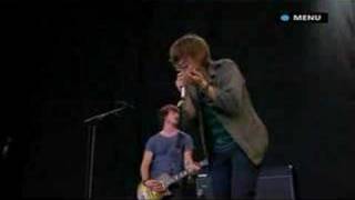 Paolo Nutini Performs Jenny Dont Be Hasty Glastonbury 2007 [upl. by Bertie]