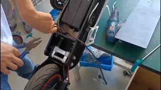 How to replace Gyrocopters Pro Max back tire [upl. by Girardo]