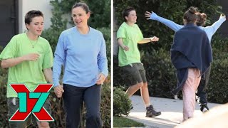 Jennifer Garner Visits The Kids At Ben Afflecks House Amid His Split From JLo [upl. by Vidda]