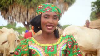 Hauwa fullou  Yattore Allah Music video [upl. by Atidnan]